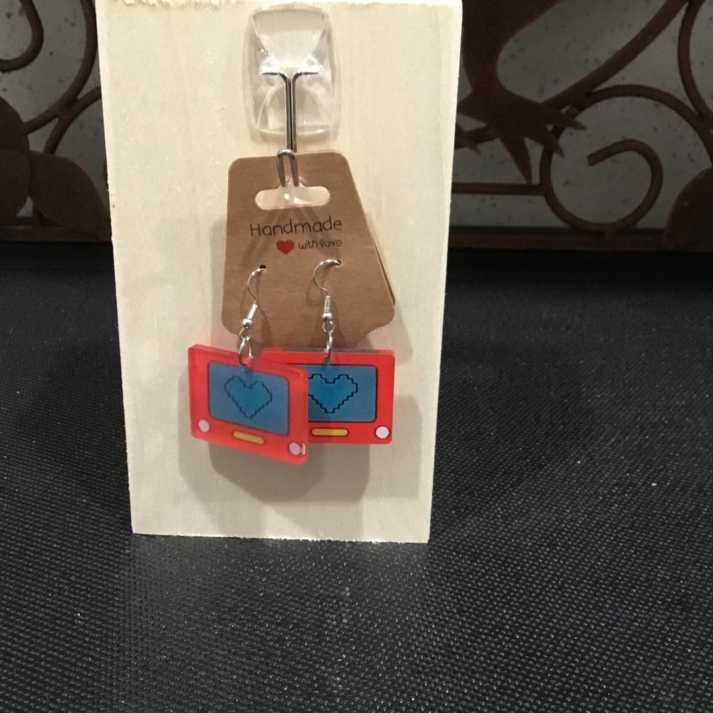 NWT 2D Handmade Retro TV Heart Earrings - Red and Blue